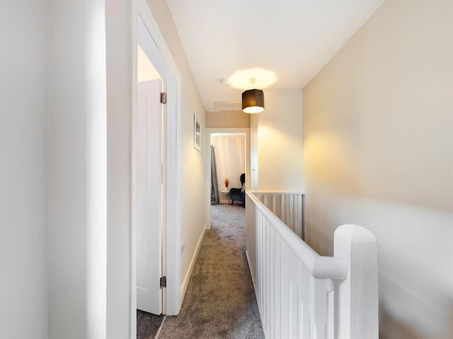 It'S Broadway Baby! Great House Close To City Centre Belfast Exterior photo